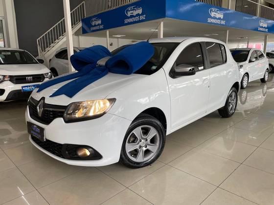 RENAULT SANDERO 1.0 EXPRESSION 16V FLEX 4P MANUAL